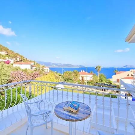 Villa Rueya Kas,peninsula With Lawn Garden Kas