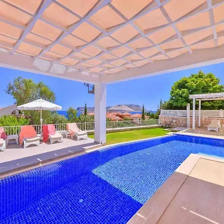 Villa Rueya Kas,peninsula With Lawn Garden
